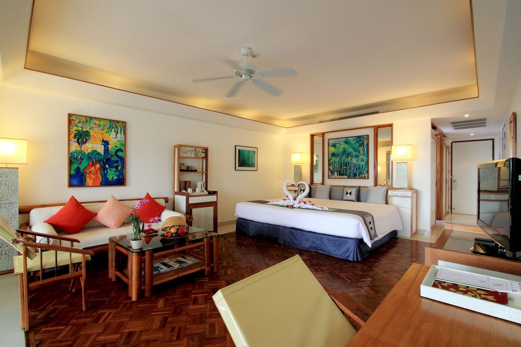 Mom Tri'S Villa Royale - Sha Plus Kata Beach  Exteriör bild