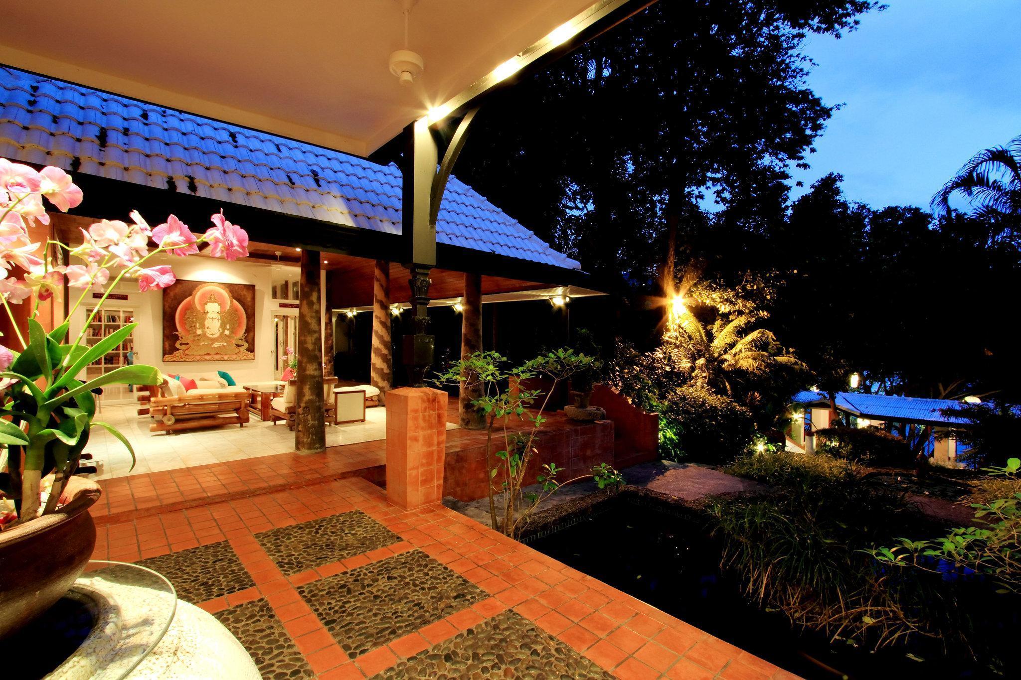Mom Tri'S Villa Royale - Sha Plus Kata Beach  Exteriör bild