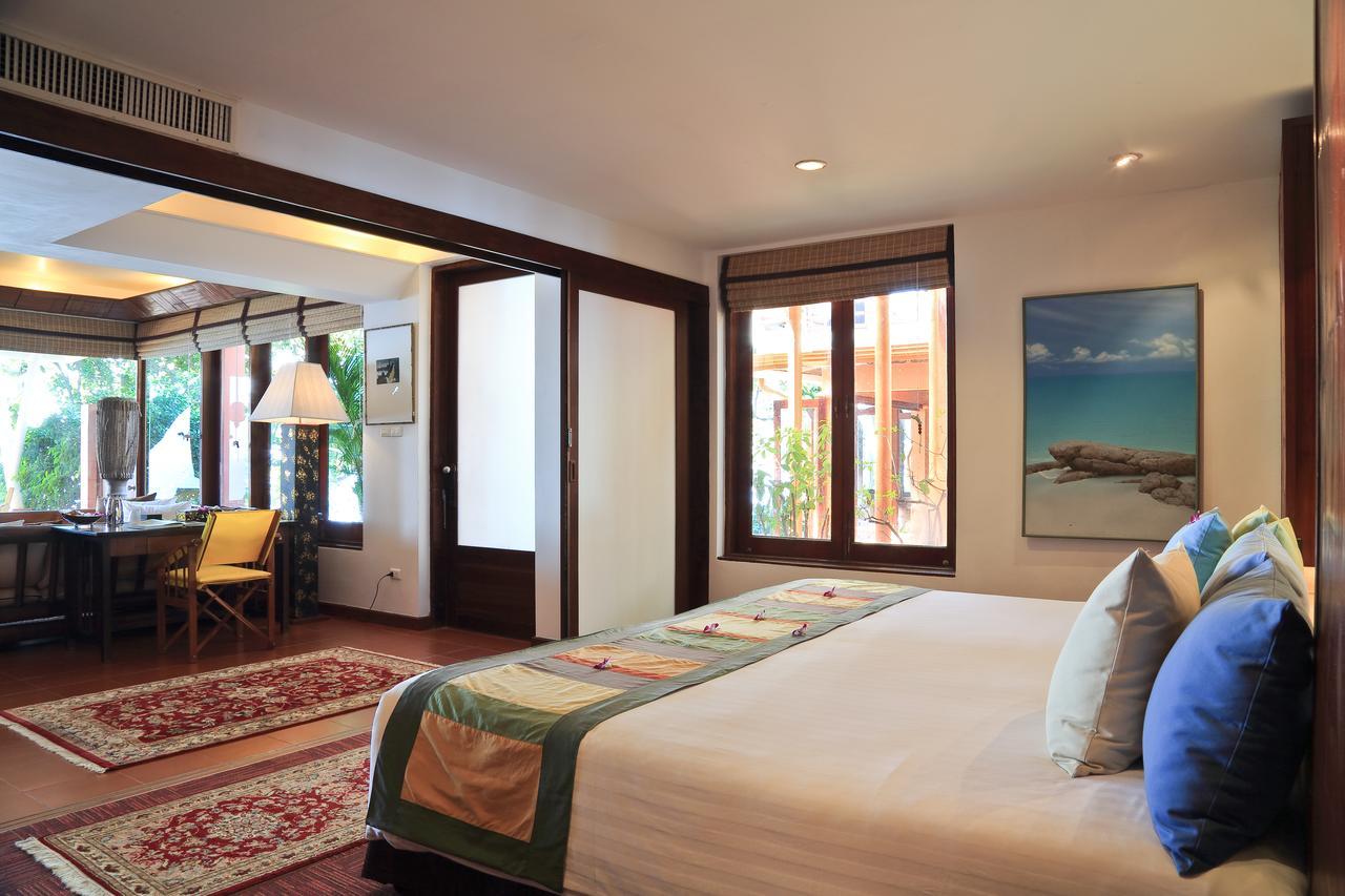 Mom Tri'S Villa Royale - Sha Plus Kata Beach  Exteriör bild